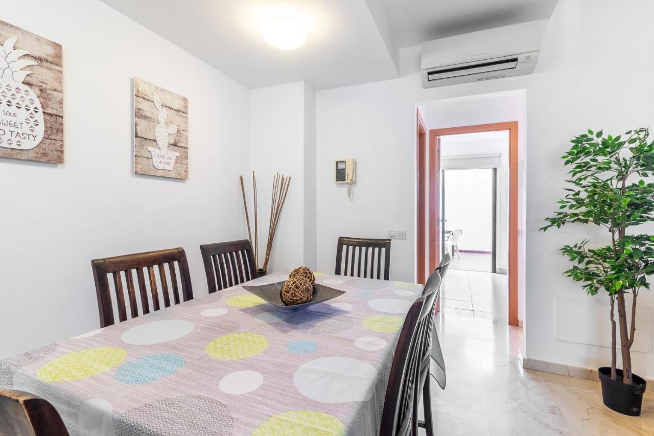 Flatguest San Fernando + 4Bdr + Terrace + Parking Villa San Bartolomé Екстериор снимка
